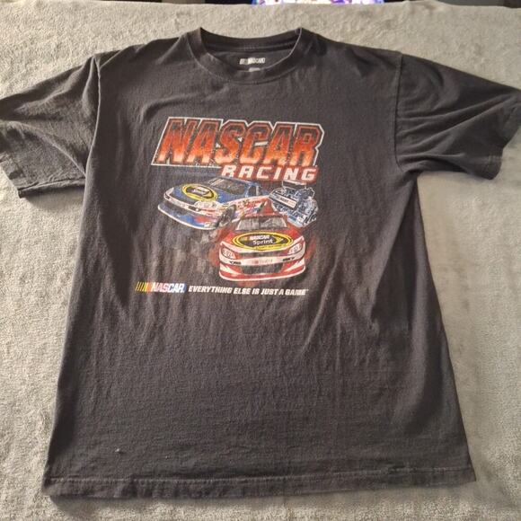 NASCAR Racing - Everything Else Is Just A Game - XL Black T-shirt 100% Cotton - Picture 1 of 6